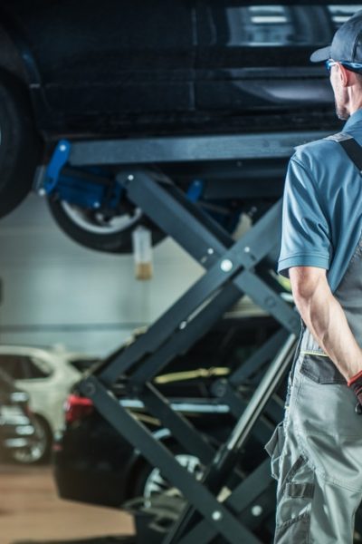 Building Trust: Finding a Reliable Mechanic for Your Car AC Condenser